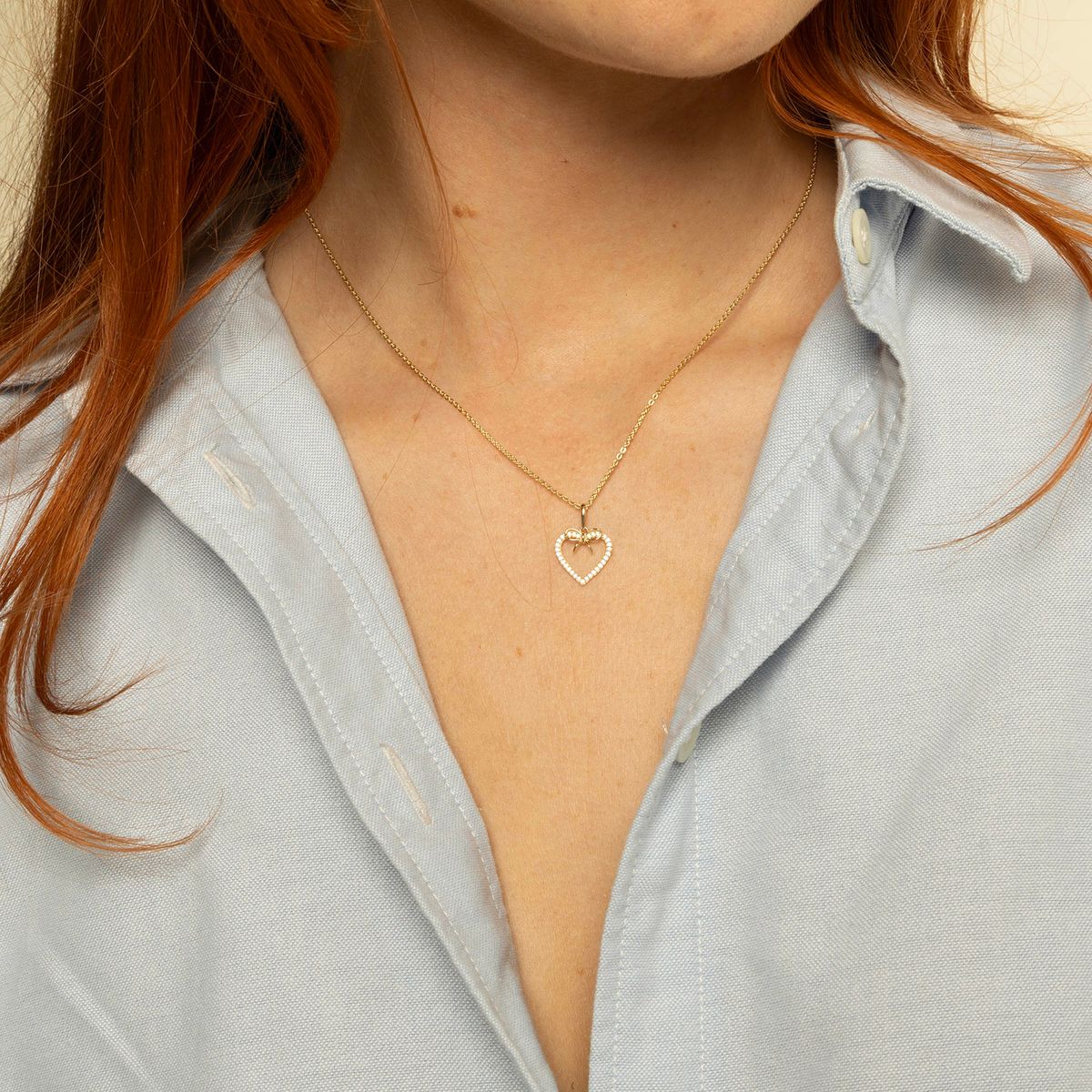 Gullsmykke med zirkonia