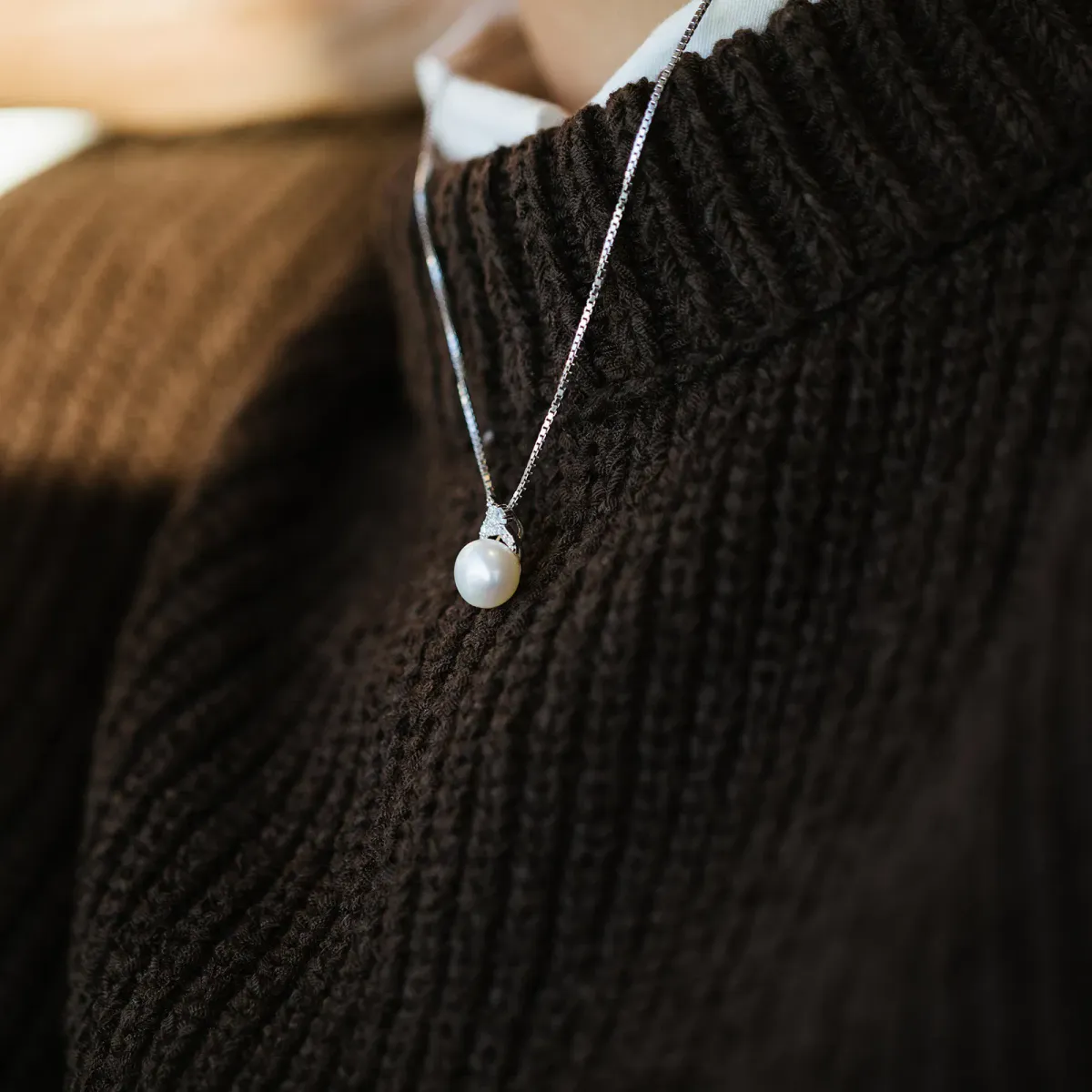 Gullsmykke med Perle Pan Jewelry